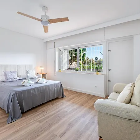 797 - Piso Reformado Con Amplia Terraza Carihue Lägenhet Torremolinos